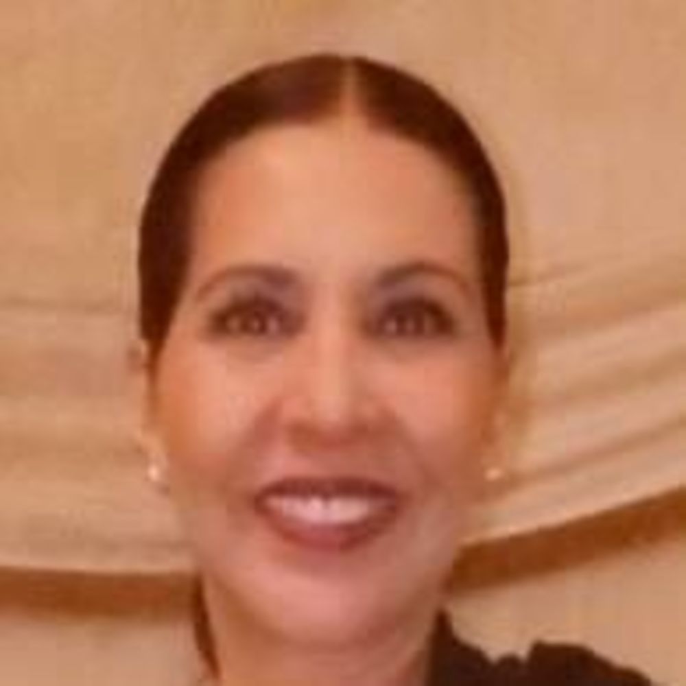 Meet your Posher, Lydia